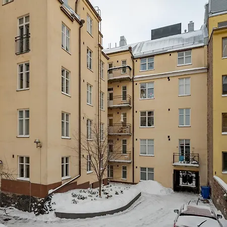 Very Cental Scandic With Balcony Apartamento Helsínquia