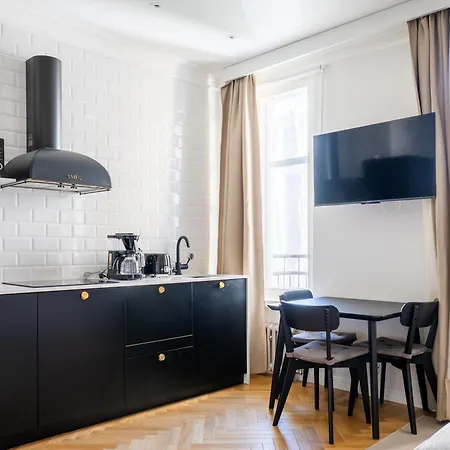 Apartman Very Cental Scandic With Balcony