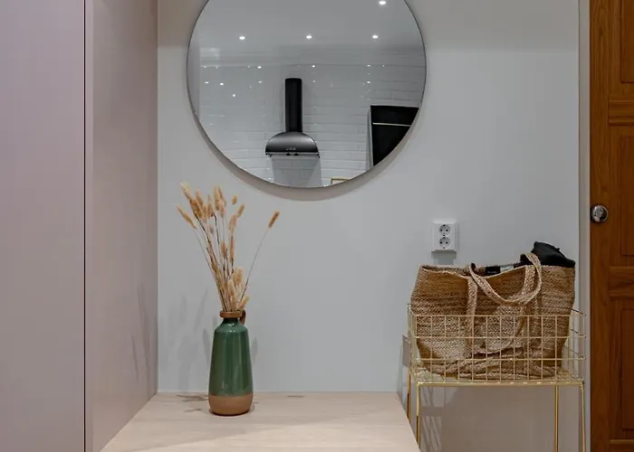 Apartment Very Cental Scandic With Balcony Helsinki