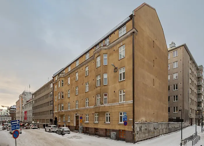 Very Cental Scandic With Balcony