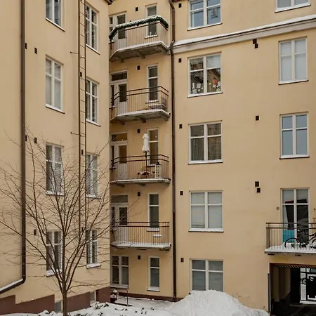 Very Cental Scandic With Balcony Lägenhet