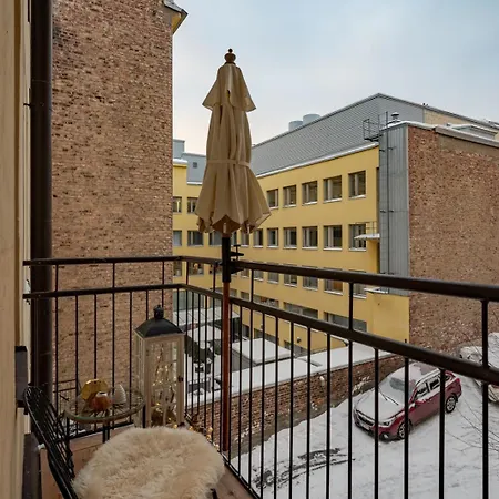 Lägenhet Very Cental Scandic With Balcony Helsingfors