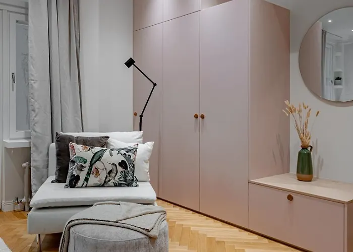 Very Cental Scandic With Balcony * Helsinki